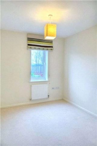  Image of 2 bedroom Flat to rent in Lister Drive Northfleet Gravesend DA11 at Northfleet Gravesend Perry Street, DA11 8FF